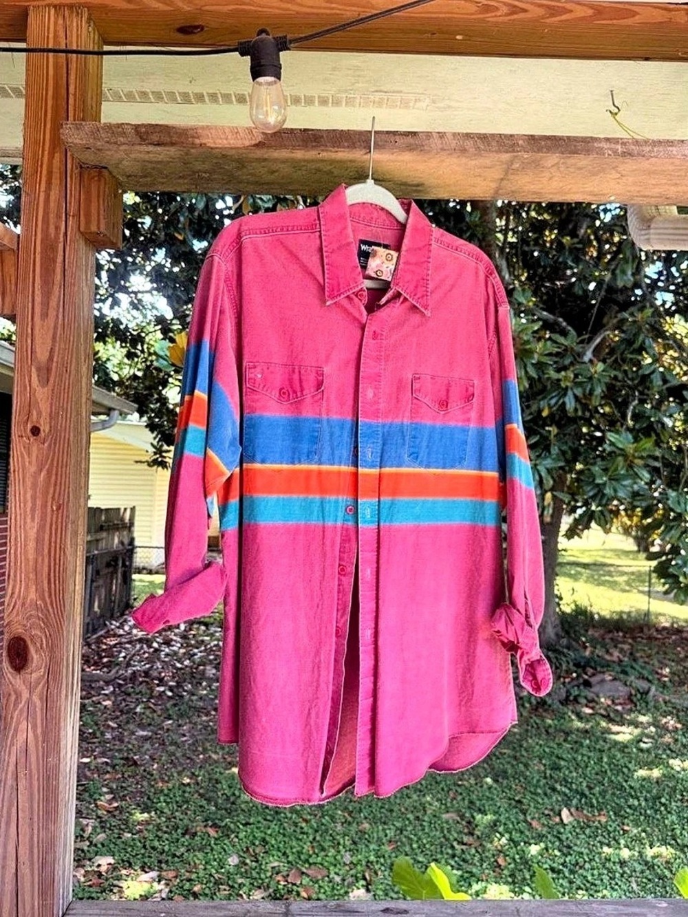 Rare find 90s Vintage Wrangler Button Up